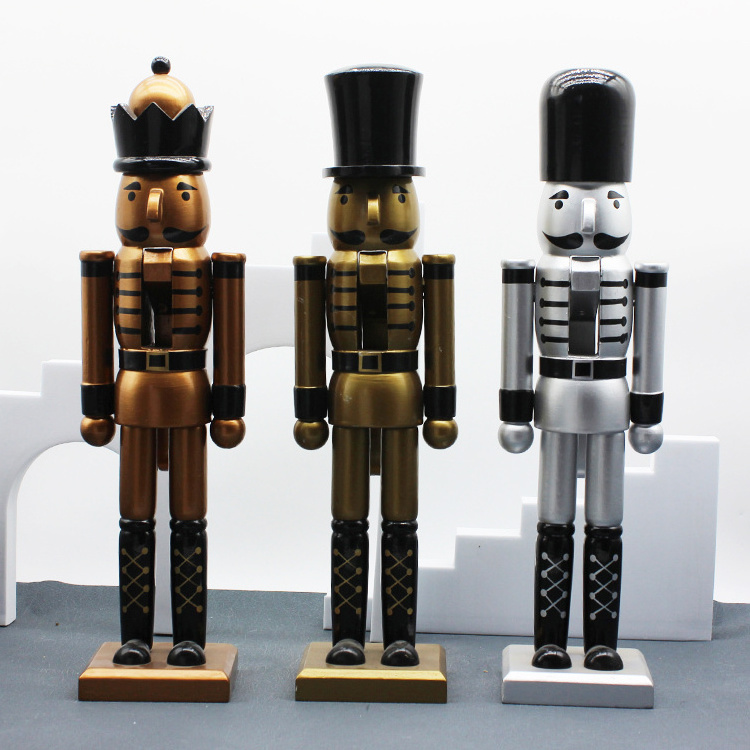 Wholesale Nutcrackers 38cm Wooden Nutcracker Christmas Decoration Custom King Soldier Nutcracker