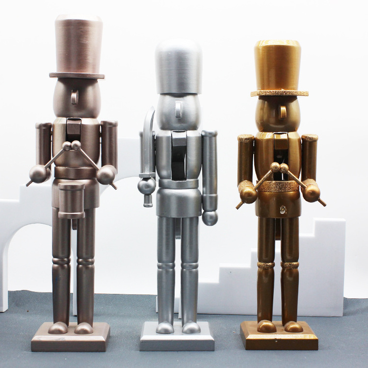 Wholesale Nutcrackers 38cm Wooden Nutcracker Christmas Decoration Custom King Soldier Nutcracker