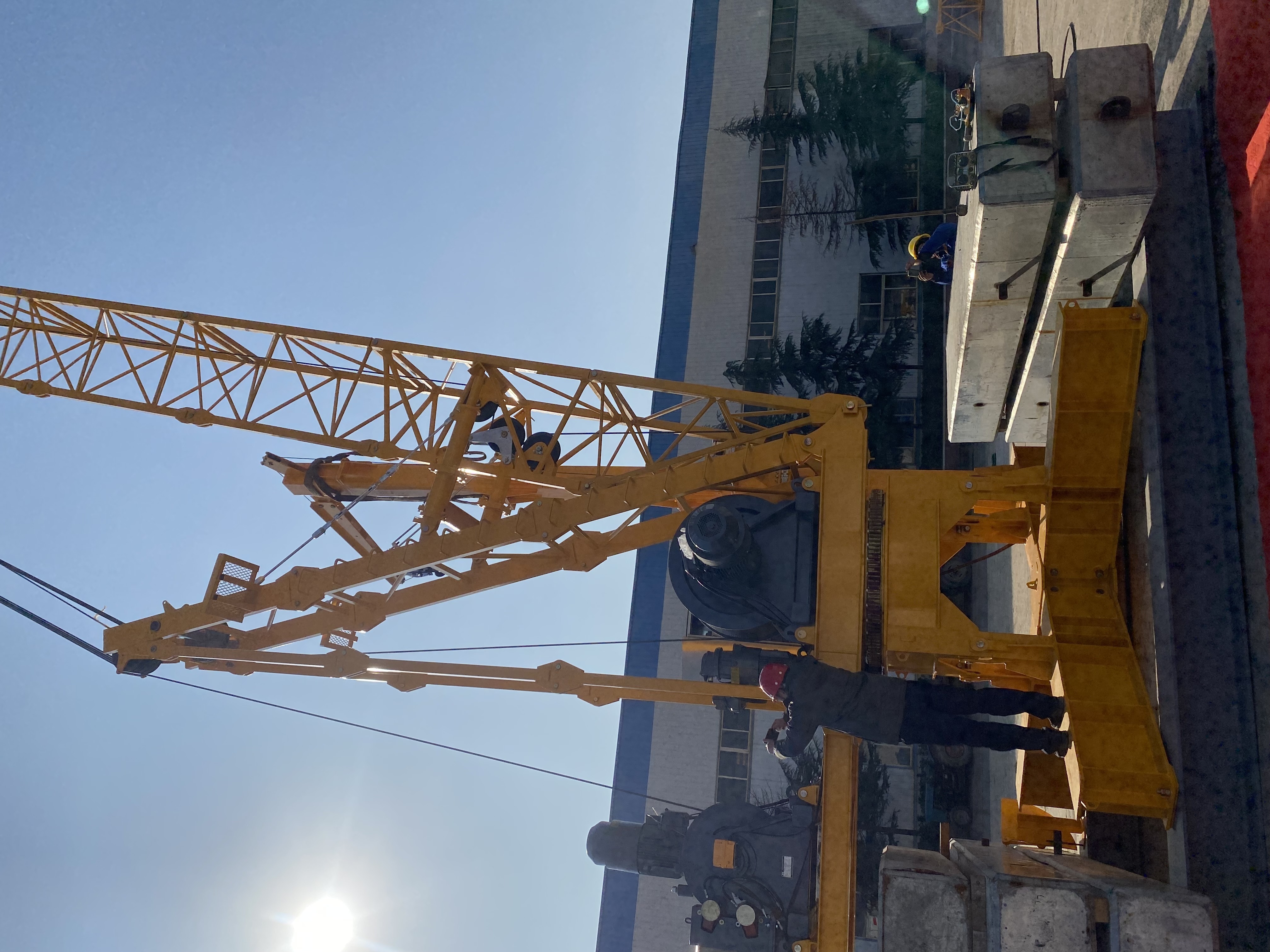 Luffing Jib Tower Crane 18 Ton Tower Crane Hydraulic Luffing Jib Tower Crane