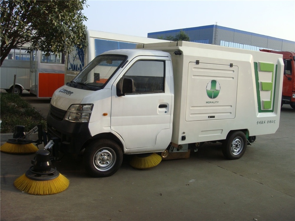 chengli factory lowest price gasoline mini street cleaning truck mounted 4 brush road sweeper