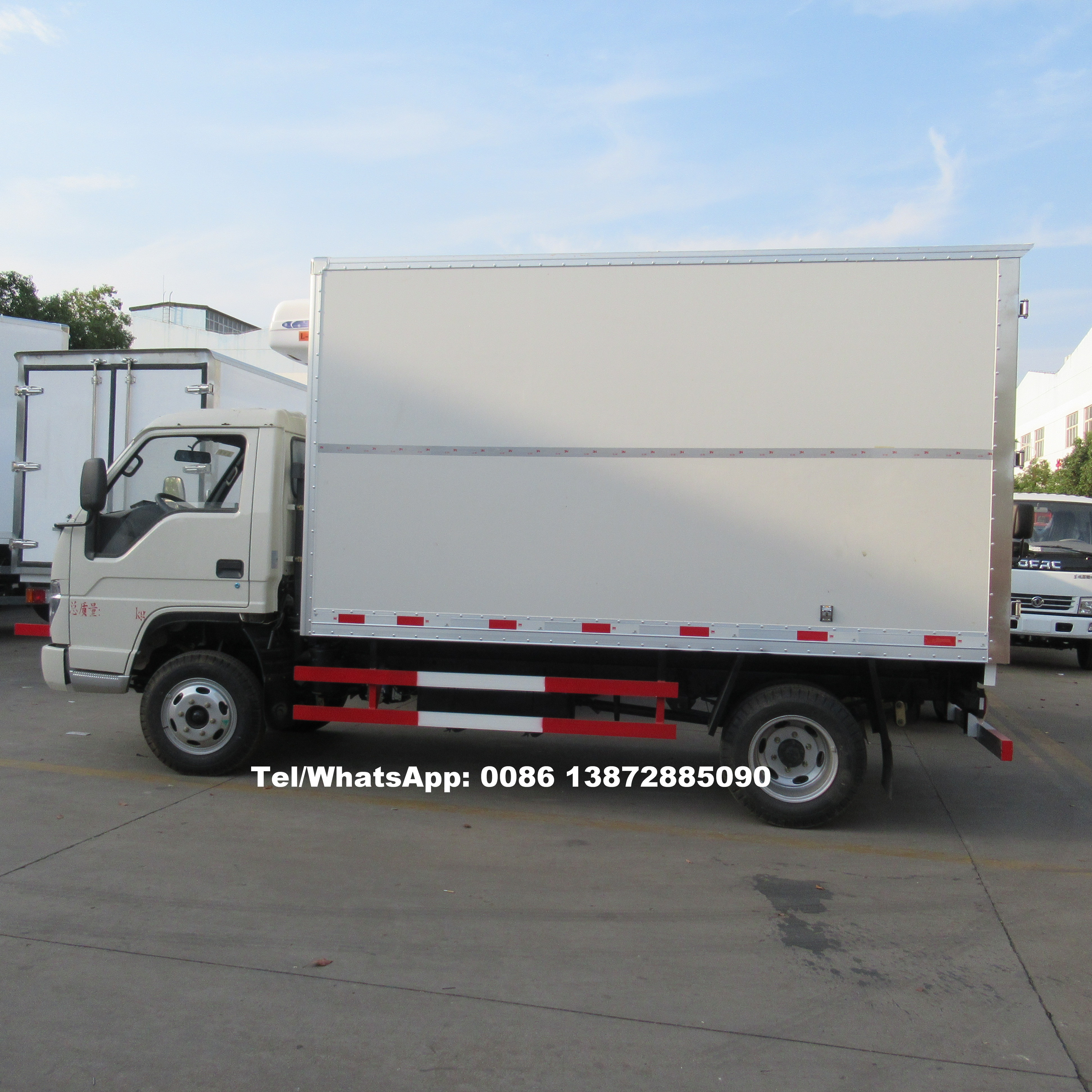 Foton forland 4x2 signal cabin 3.5ton fiberglass truck body frozen chicken refrigerated van  cold plate trucks for sale