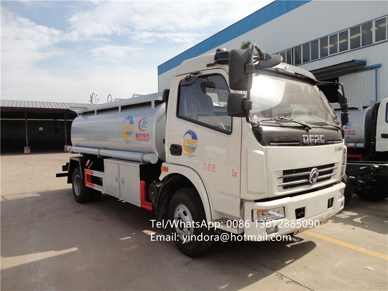 Foton mini 3-5 cubic meters heavy oil tanker truck price, mobile petrol truck, edible oil tanker truck for sale