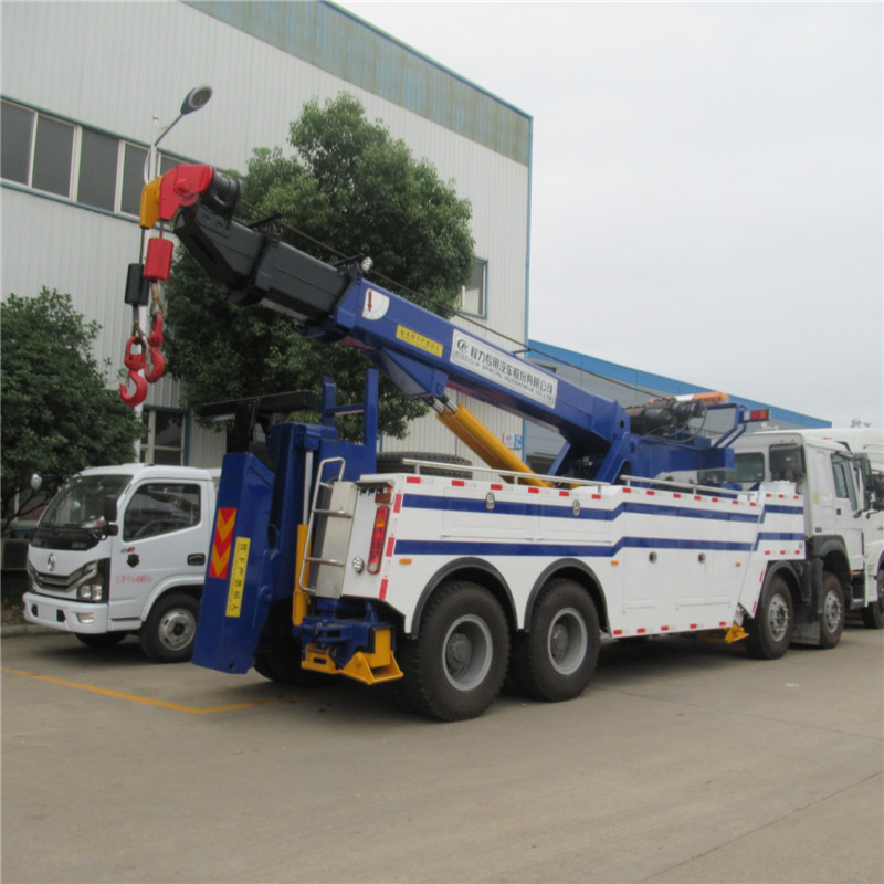 Hot sale 60ton rotator 30ton wrecker body sinotruk self loader tow trucks for sale 8x4 80tons wrecker truck 75 ton price