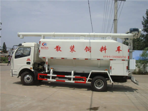 cheapest dongfeng LHD 12m3 livestock bulk feed delivery tanker truck for sale