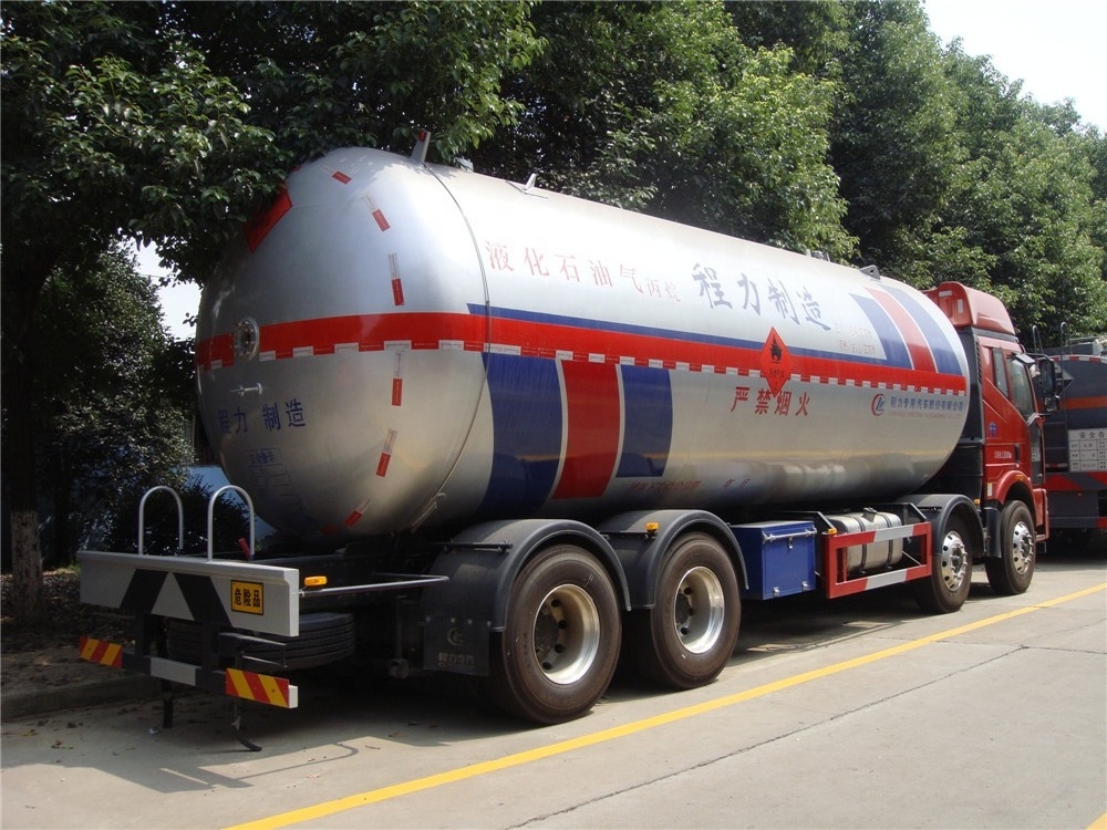 chinese  8x4 Jiefang bulk lpg cooking gas delivery tanker truck 18 ton