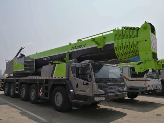 Chinese Manufacturer ZAT2000V753.1 All Terrain Crane With Best Quality For Sale