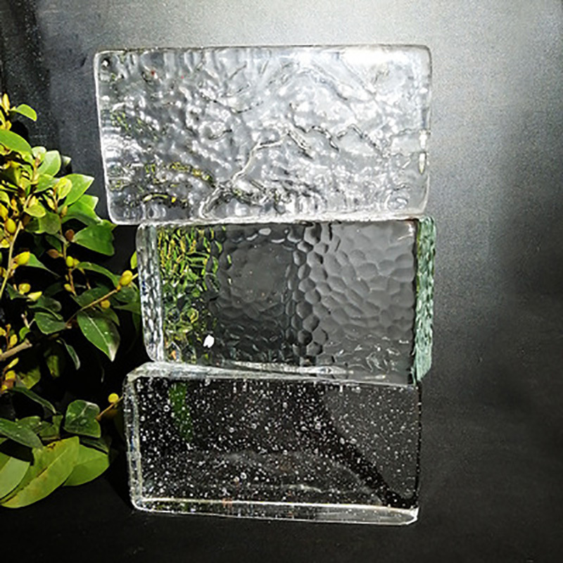 Solid Crystal Clear Glass Brick Wall for Outdoor Column Partition Rectangular Decorative Glass Blocks Bricks