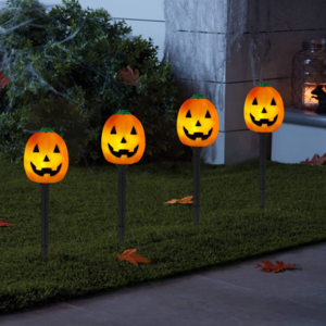 Halloween Pumpkin  Outdoor Set of 4 Solar Pre-lit Jack-O-Lanterns Pathway Markers Stake Waterproof Pathway Lights