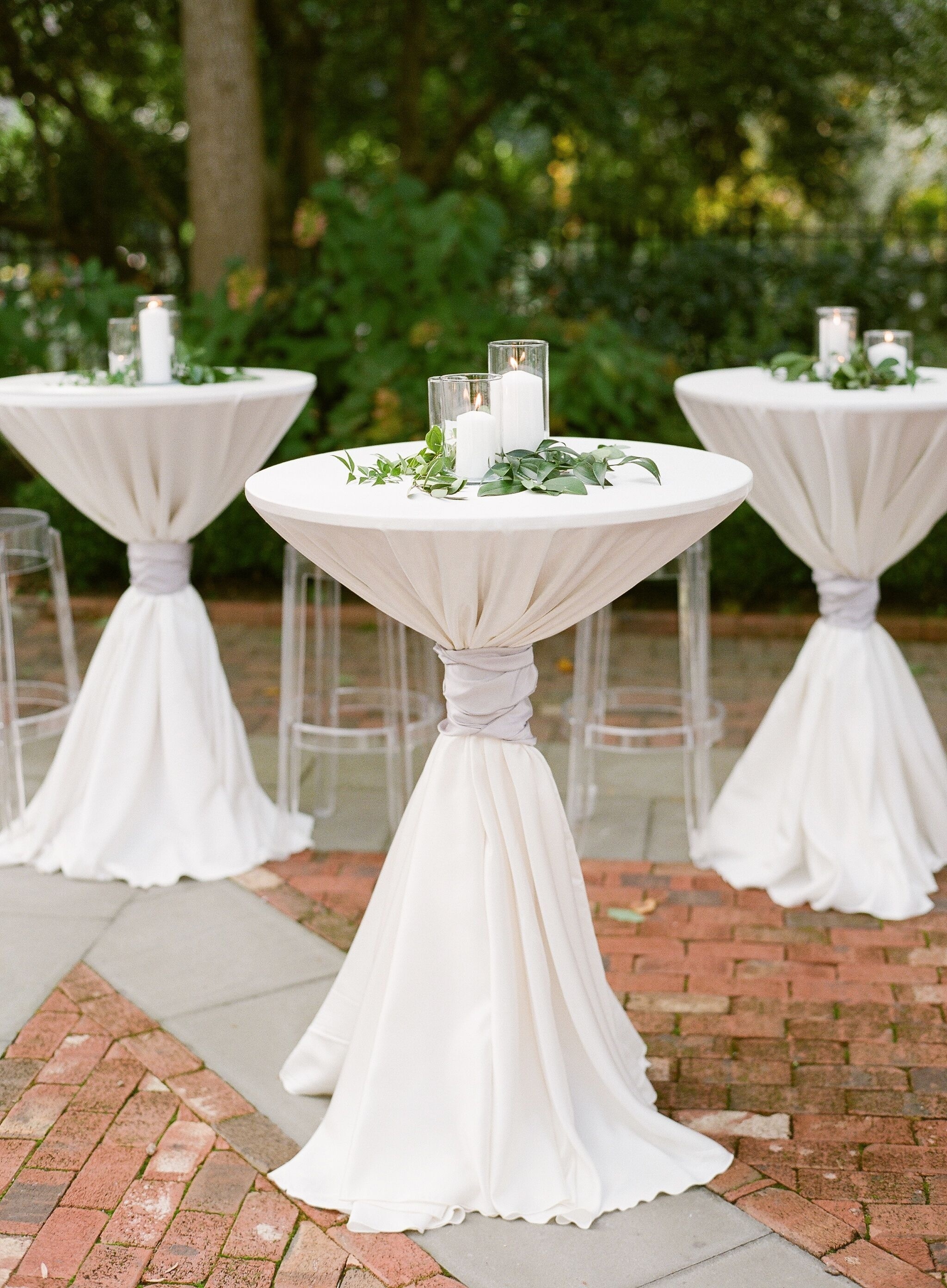 Wholesale Restaurant Wedding 30'' Cocktail Table For Event Bar Table