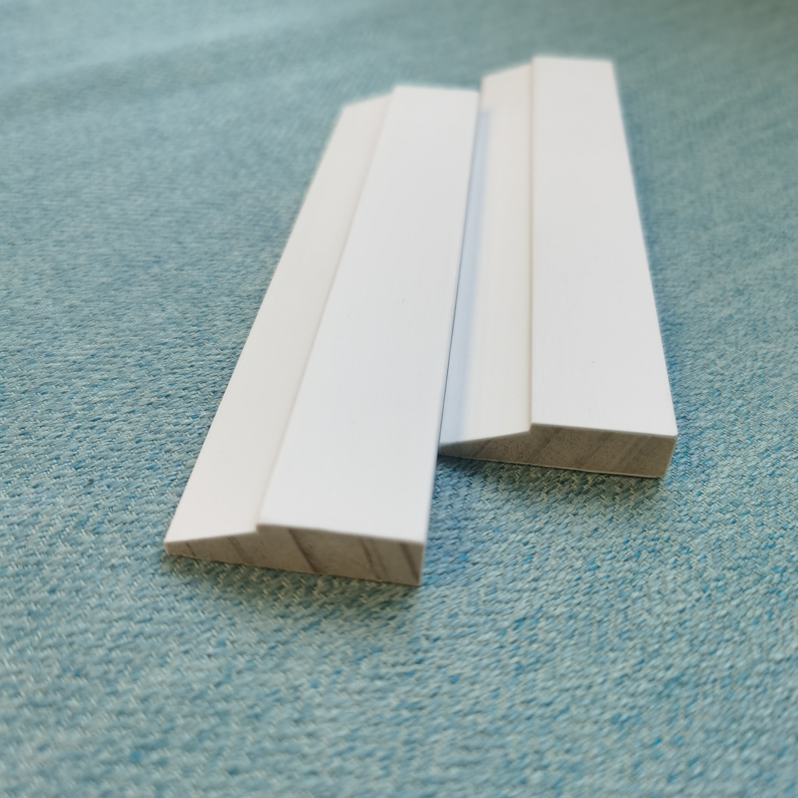 White Primer Wooden Door Casing Moulding Floor Door Jamb Stop Trim