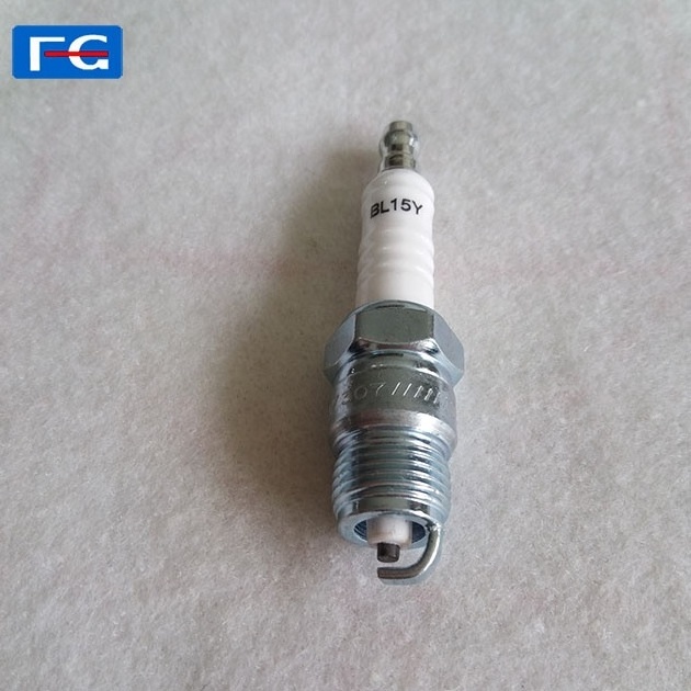 Cheap price American car  spark plug  BL15Y  engine  spark  plug in engine parts