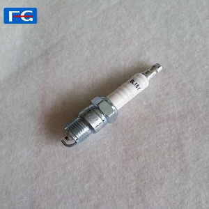 Cheap price American car  spark plug  BL15Y  engine  spark  plug in engine parts