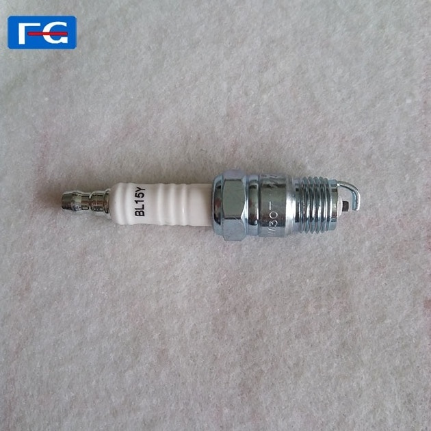 Cheap price American car  spark plug  BL15Y  engine  spark  plug in engine parts