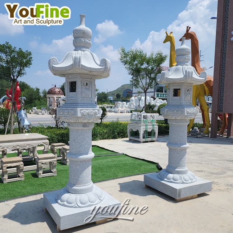 Japanese-Style Pagoda Marble Granite Lantern for Outdoor Garden