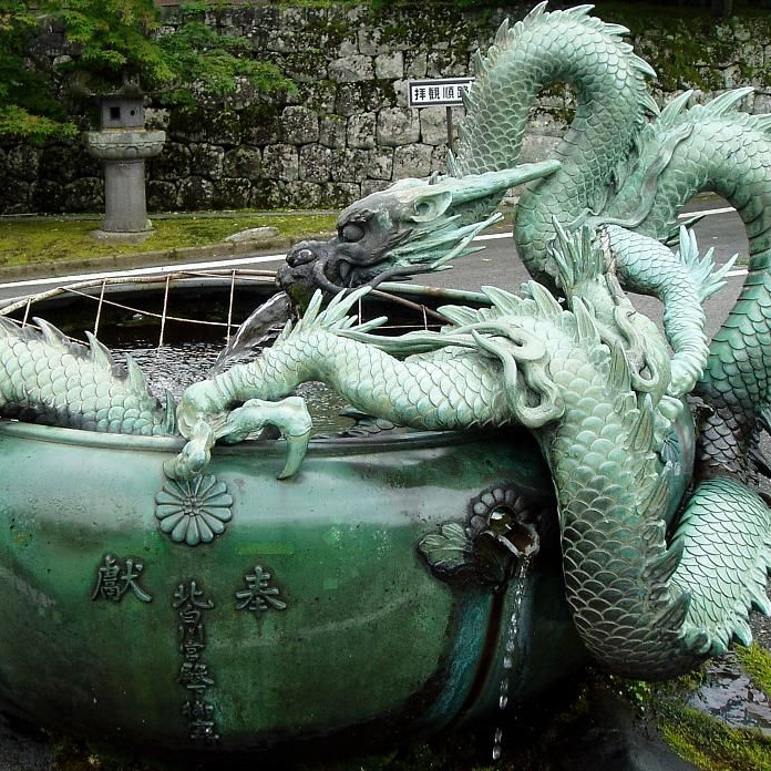 Beautiful Bronze Customized Metal Casting Design Dragon Water Fountain for Sale