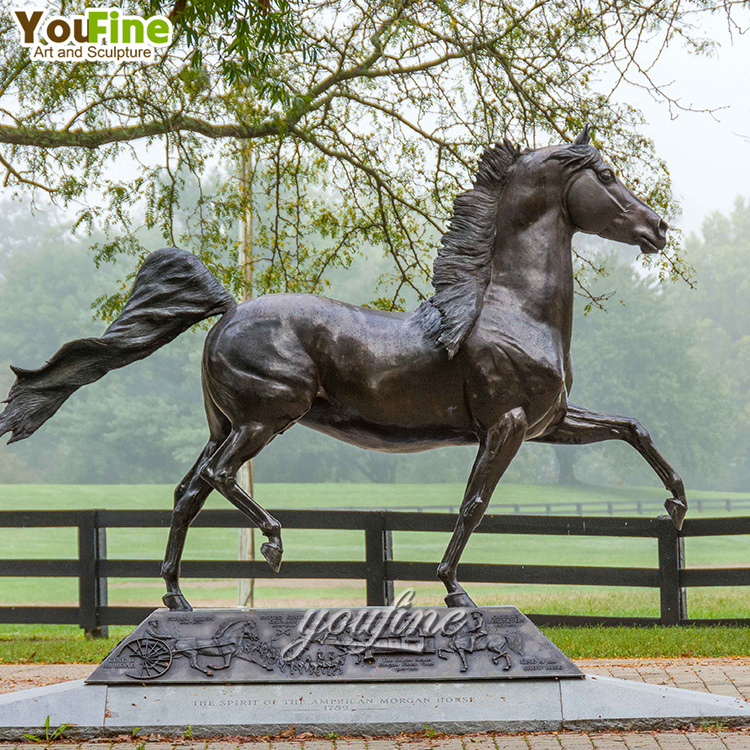 Life Size Modern Outdoor Animal Resin Fiberglass Horse Garden Statues