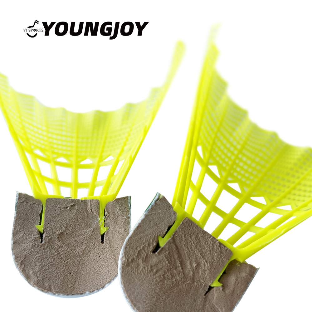 YOUNGJOY Wholesale Yellow badminton products Cocks Durable Nylon Badminton Shuttlecock plastic