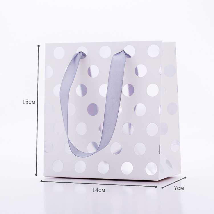 Custom Luxury Polka Dot Exquisite White Cardboard Gift Packaging for Bags Recyclable Fashionable Bag Gift Wrap