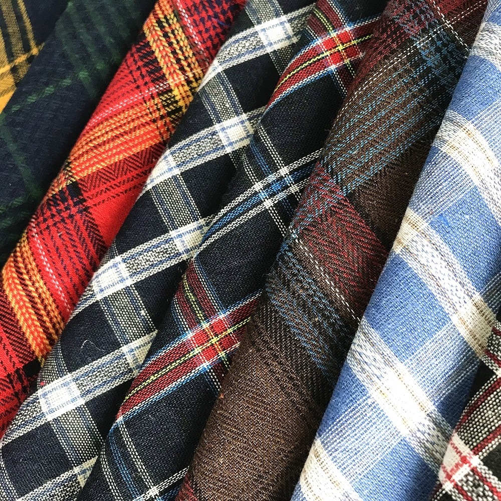 A grade stocklot T/C 65/35 yarn dyed plaid fabric for shirts