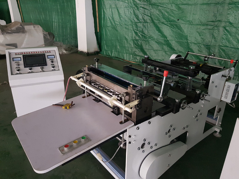 Paper Printed Poster Roll to Sheet Cutting Machine