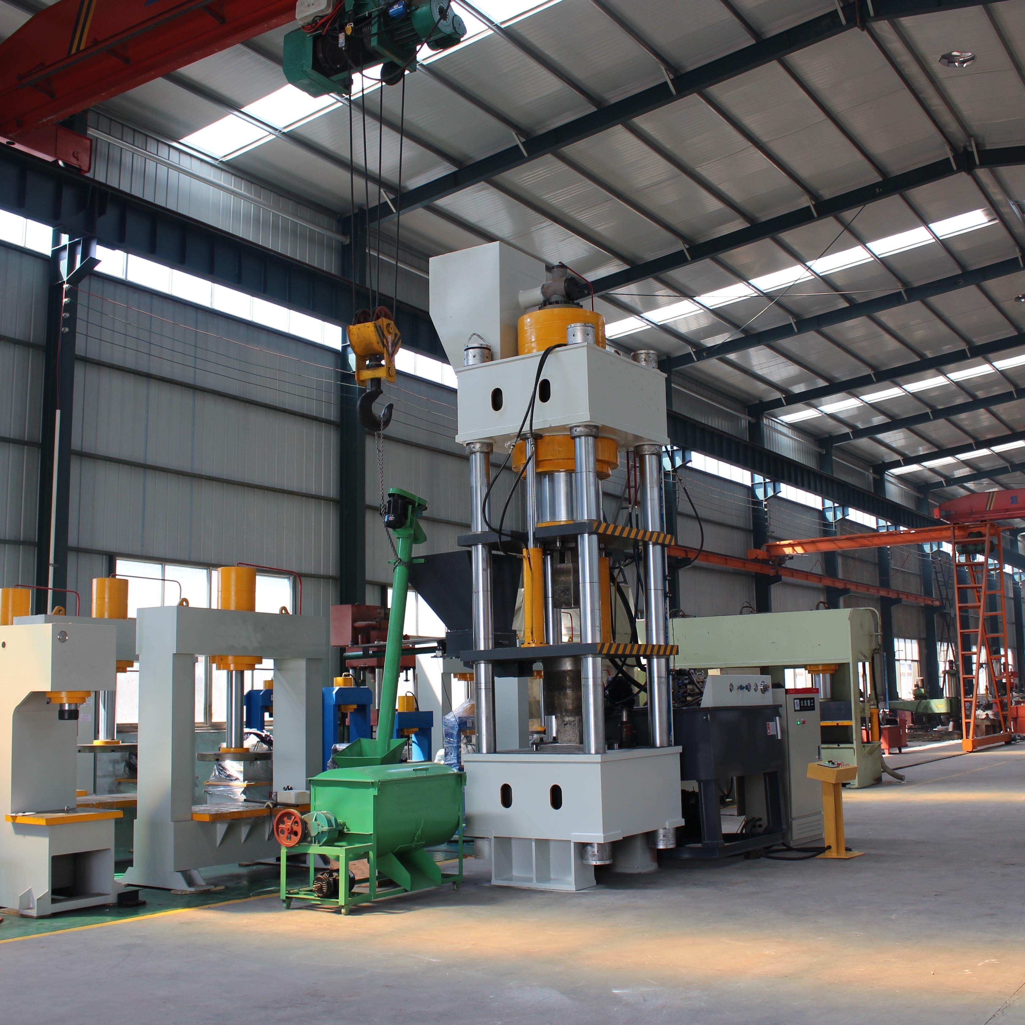 Hydraulic press brick making machine 800 Ton