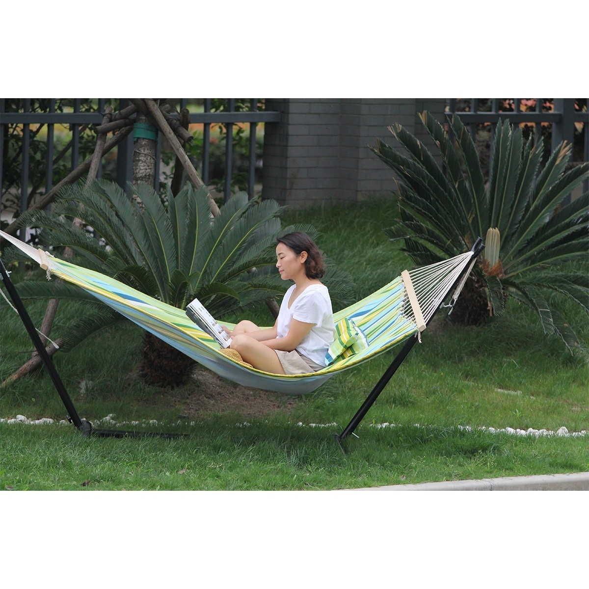 Portable Straps Folding Garden Double Camping Wooden Canvas Rope Swing Cotton Outdoors Swing Hammocks without stand