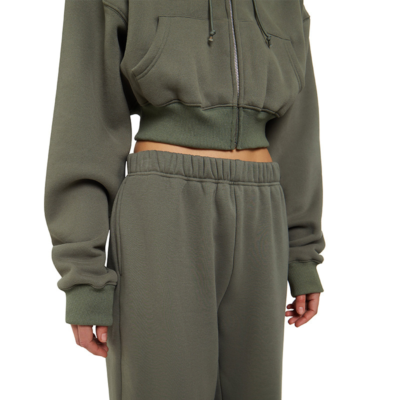 New Patch Pockets Relaxed Ribbed Cuffs and Hem Cotton Oversized Cropped Soft Fleece Women Hoodie and Flared Sweatpants Sets