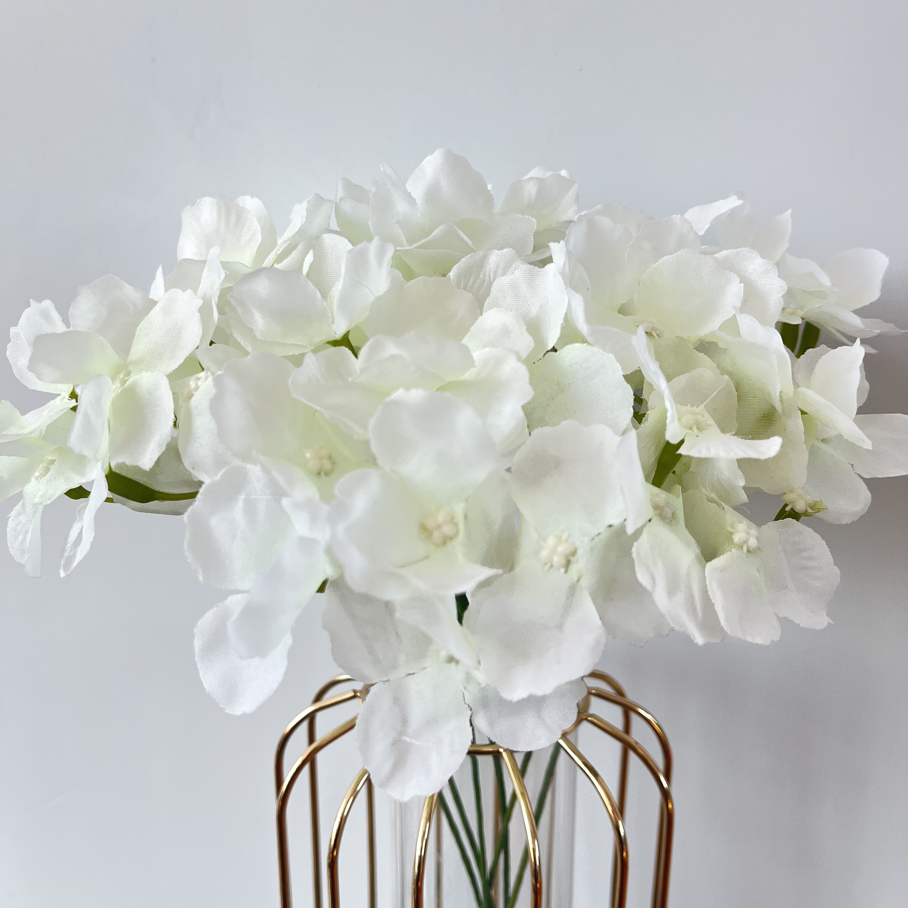 Wholesale Artificial Flower White Picks 5Heads Hydrangea Branch Flower Artificial Wreath For Home Wedding Decoration