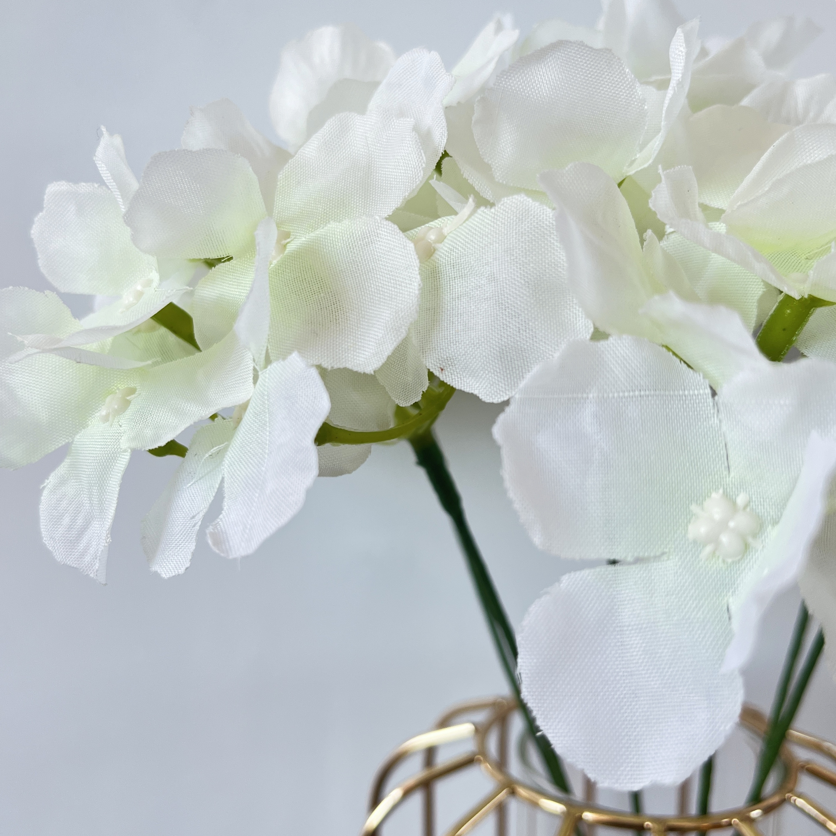 Wholesale Artificial Flower White Picks 5Heads Hydrangea Branch Flower Artificial Wreath For Home Wedding Decoration