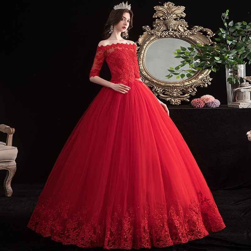 D20 Elegant Bride Embroidered Lace Red Wedding Dress Boat Neck Half Sleeves Bridal Princess White Appliques Ball Gown