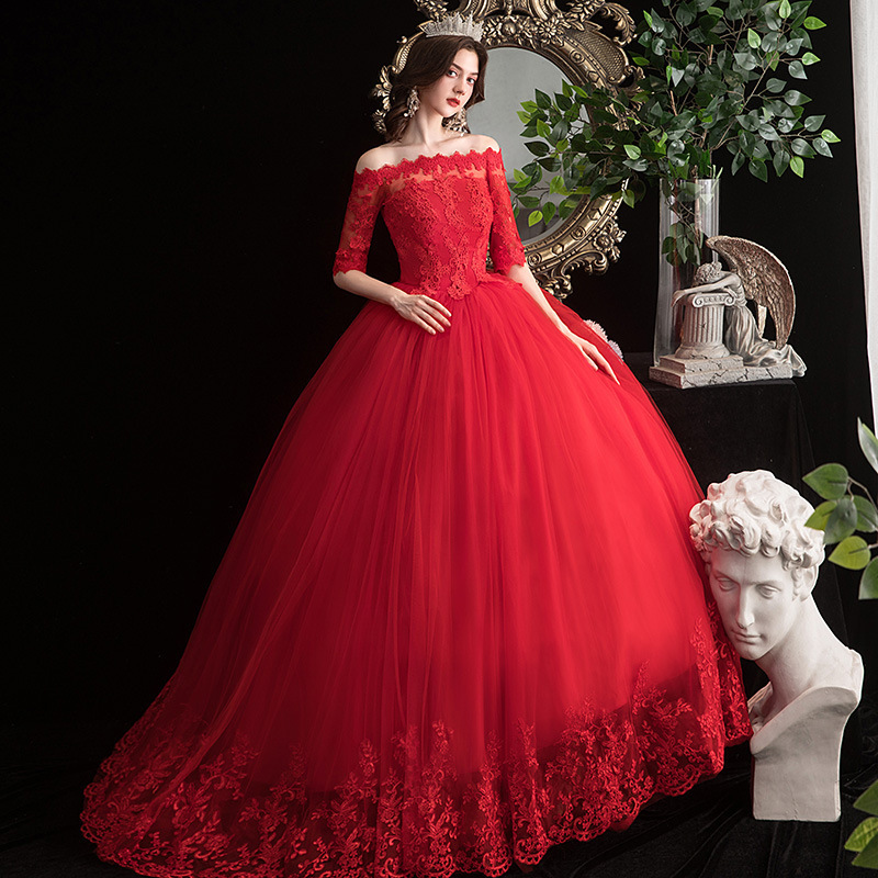 D20 Elegant Bride Embroidered Lace Red Wedding Dress Boat Neck Half Sleeves Bridal Princess White Appliques Ball Gown