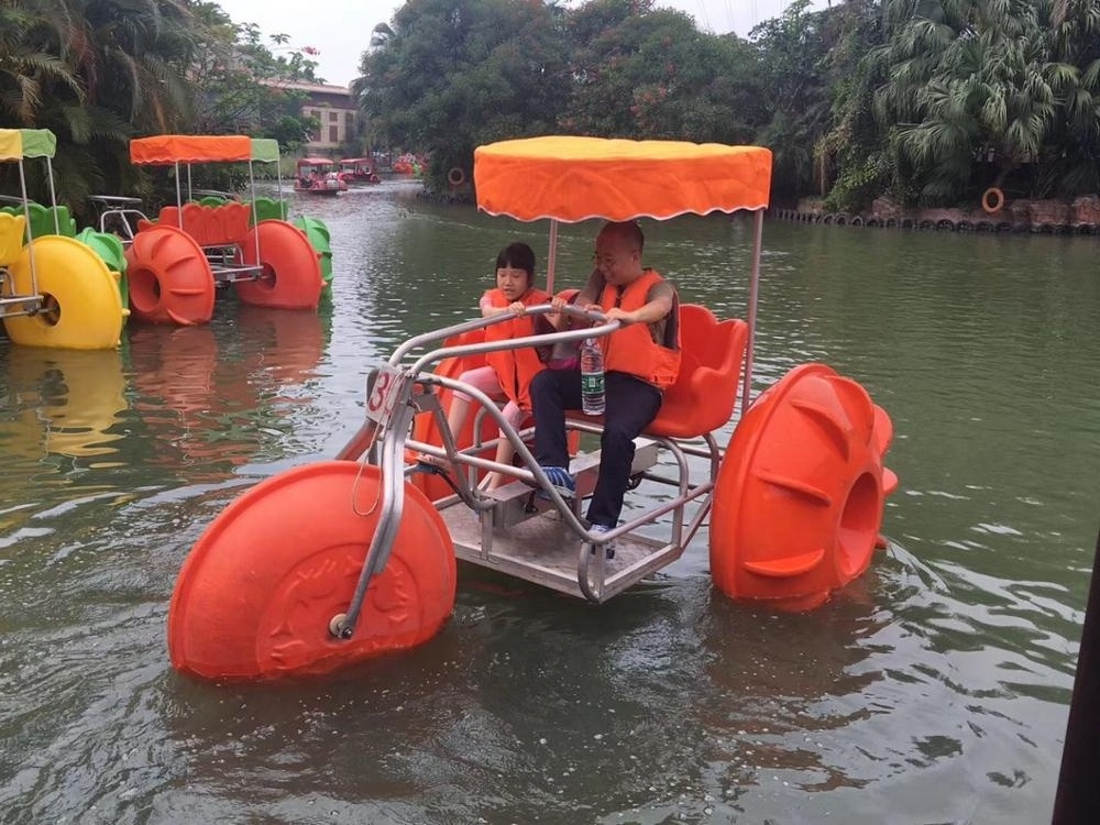 Aquatic Trike Water Tricycles and water pontoon bike for hot sale