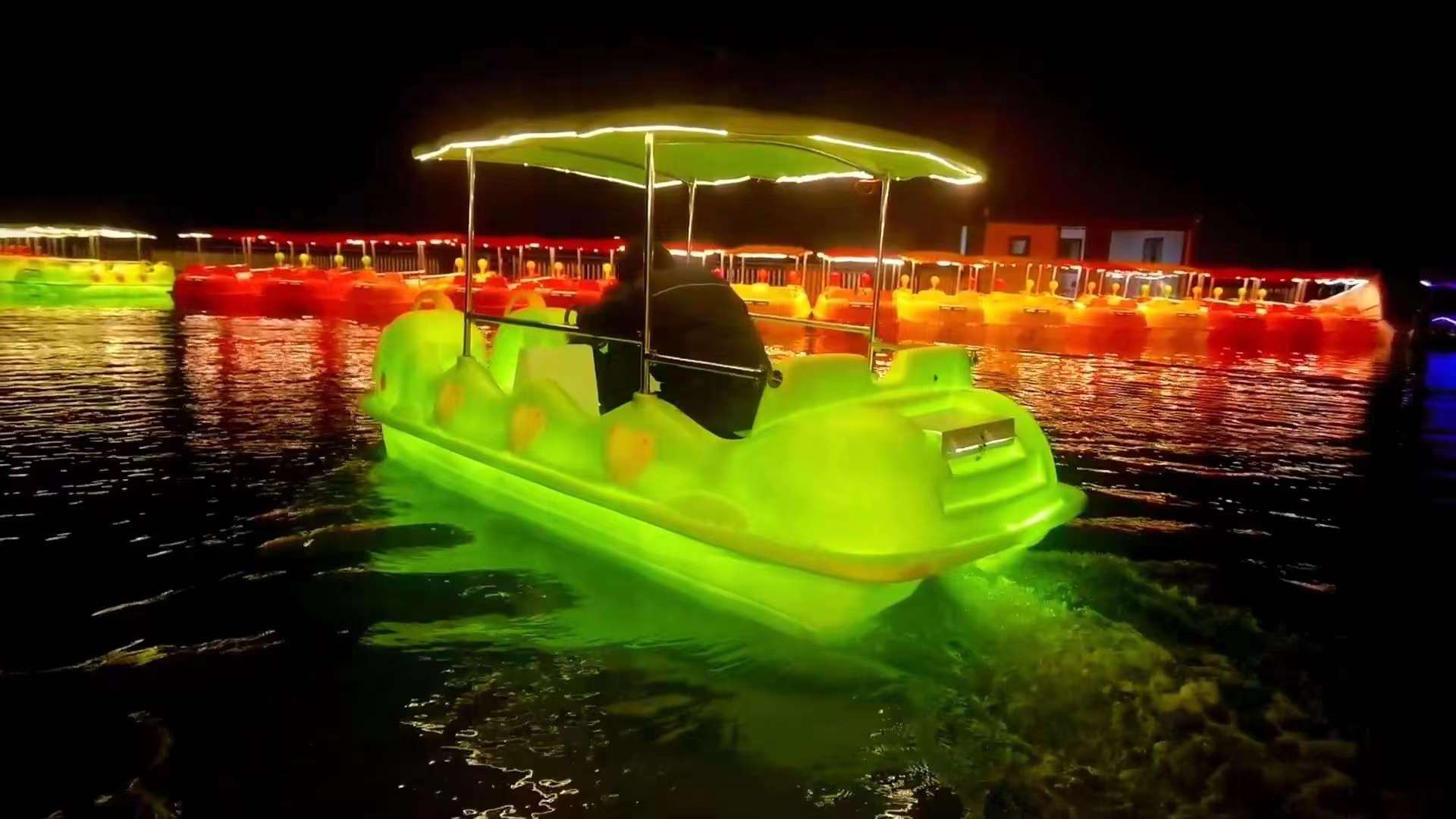 Latest pedal boat Pink Flamingo Electric boat