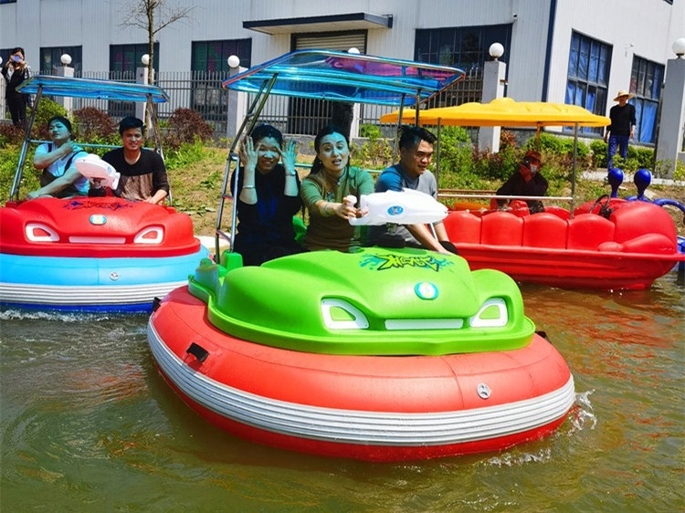 Outdoor Inflatable bumper cars water pool Kids Inflatable Electric Rubber Plastic Bumper Boat for Amusement Park Gas powered