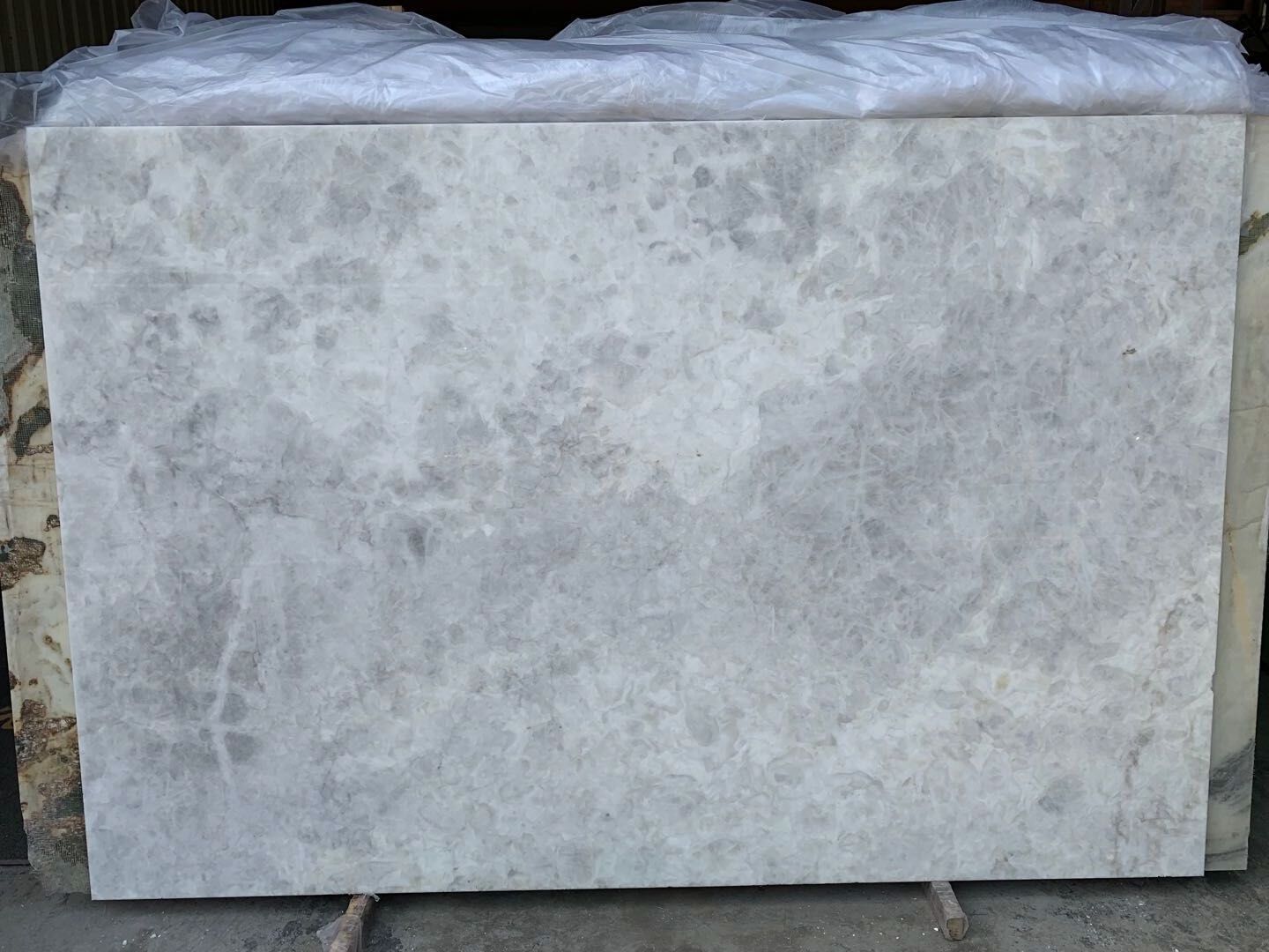 Natural Luxury Ice Age Classic Marble Cut-To-Size White Onyx Feature Wall Floor Countertop Side Table Tile Slab