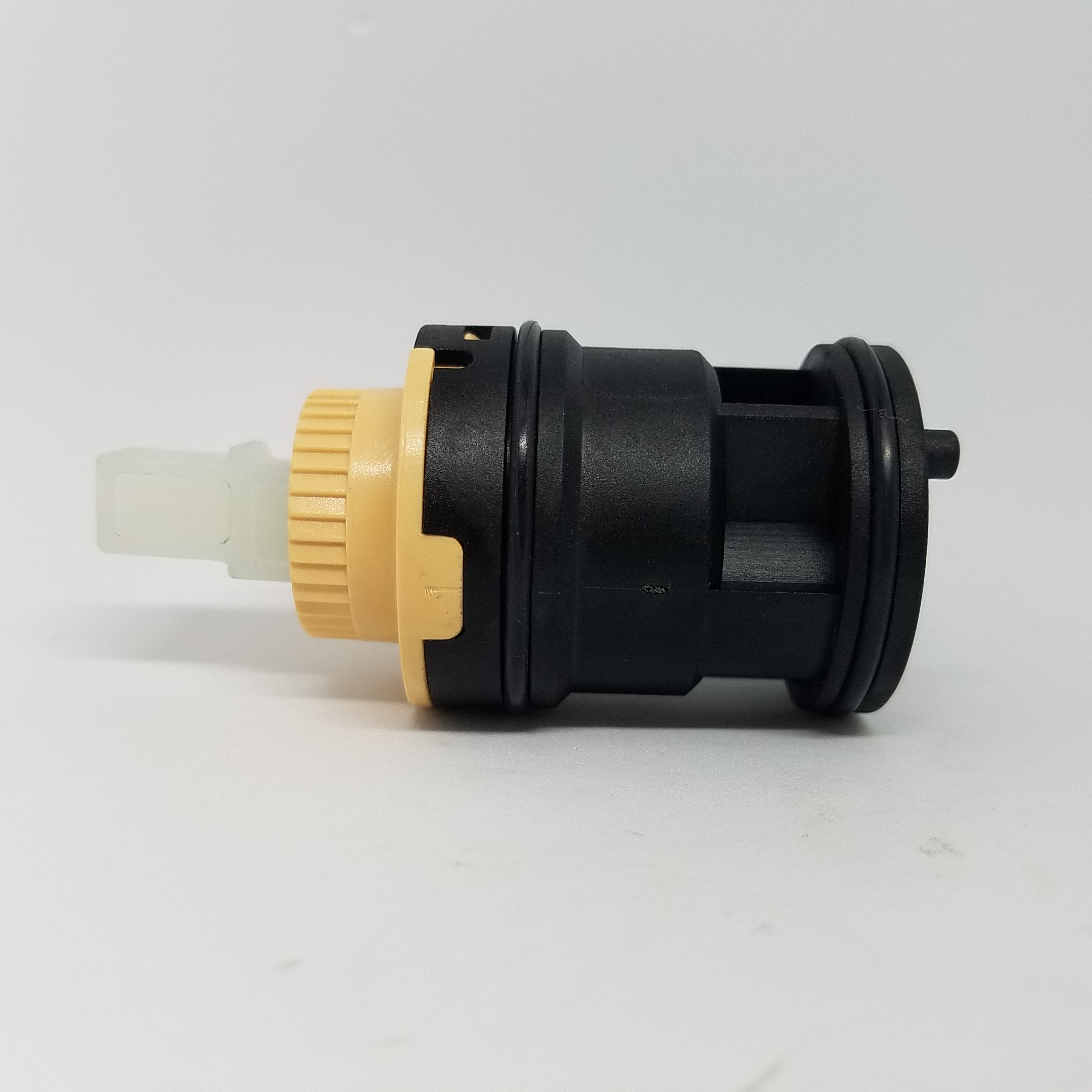 Chixin 35mm Low Torque Direct Plug in Cartridge Pipe Connected Ceramic Faucet Cartridge