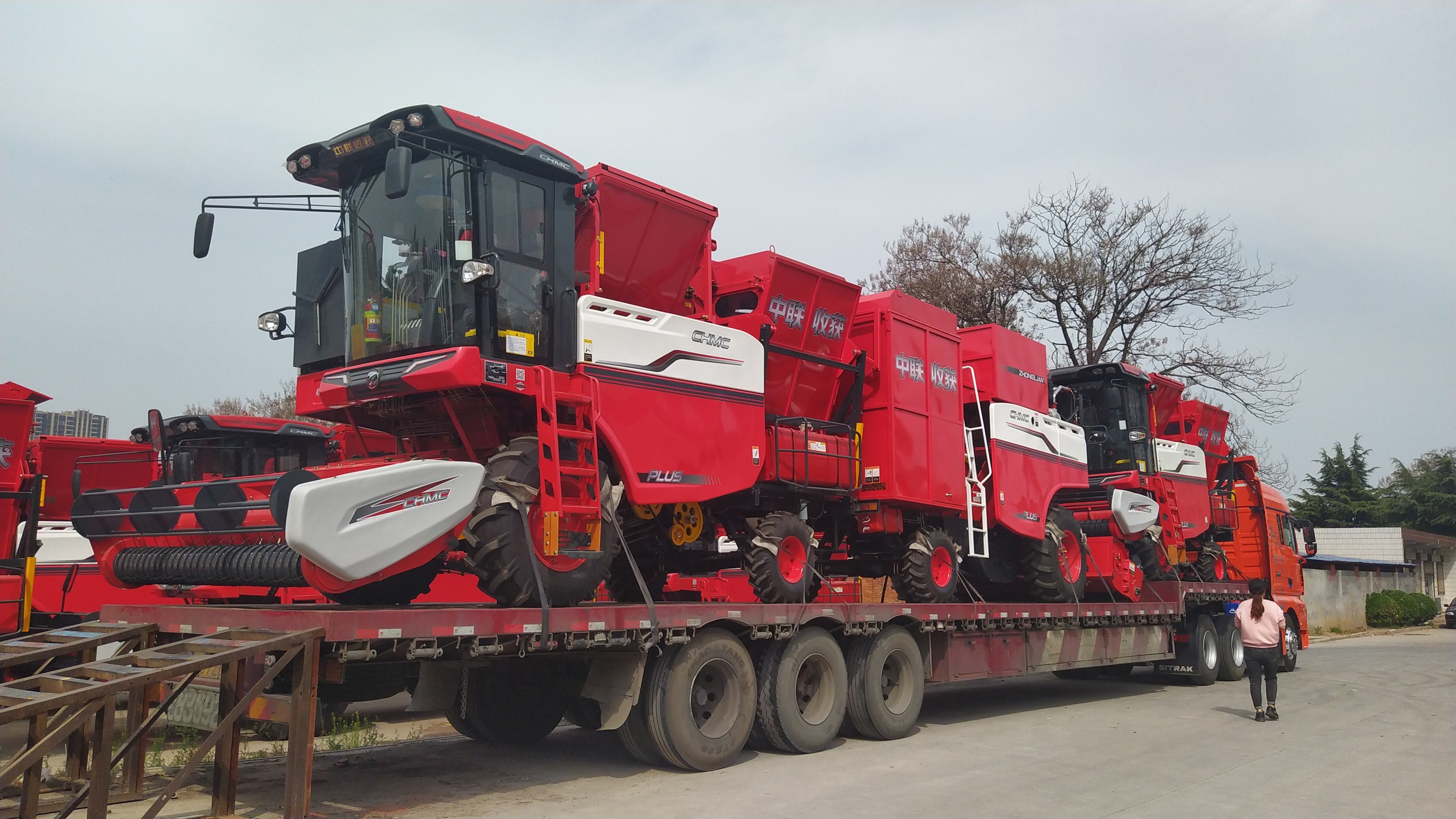 Best Price Peanut Picking Machine / Groundnut Picker / Peanut Harvester