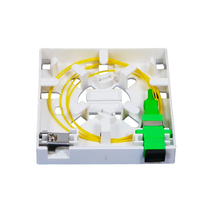 Indoor 86*86mm Mini 2 Core Ftth Fiber Optic Termination Box Wall Mounted 86 Face Plate with SC LC Adapter and pigtails