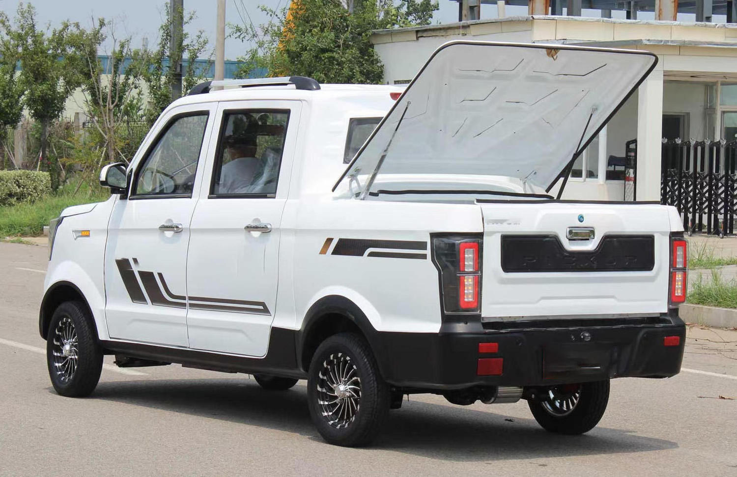 2022 new mini pickup truck model electric car Chang li explorer Electric four-wheeler pickup truck adult truck electric carPopul