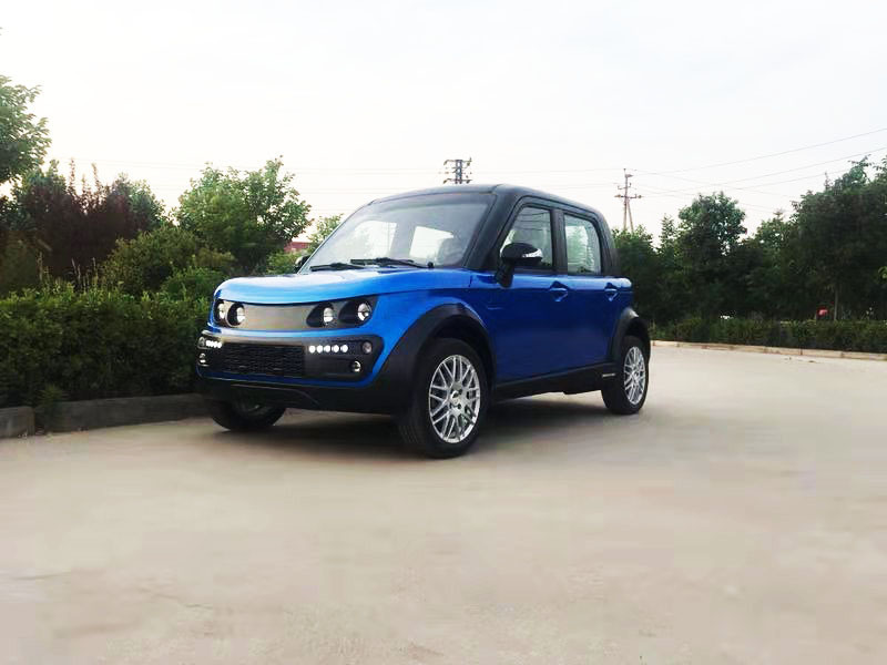 Factory direct sales low speed mini electric car fully enclosed  China's cheapest Car with Silent Motor New Electric Vehicles