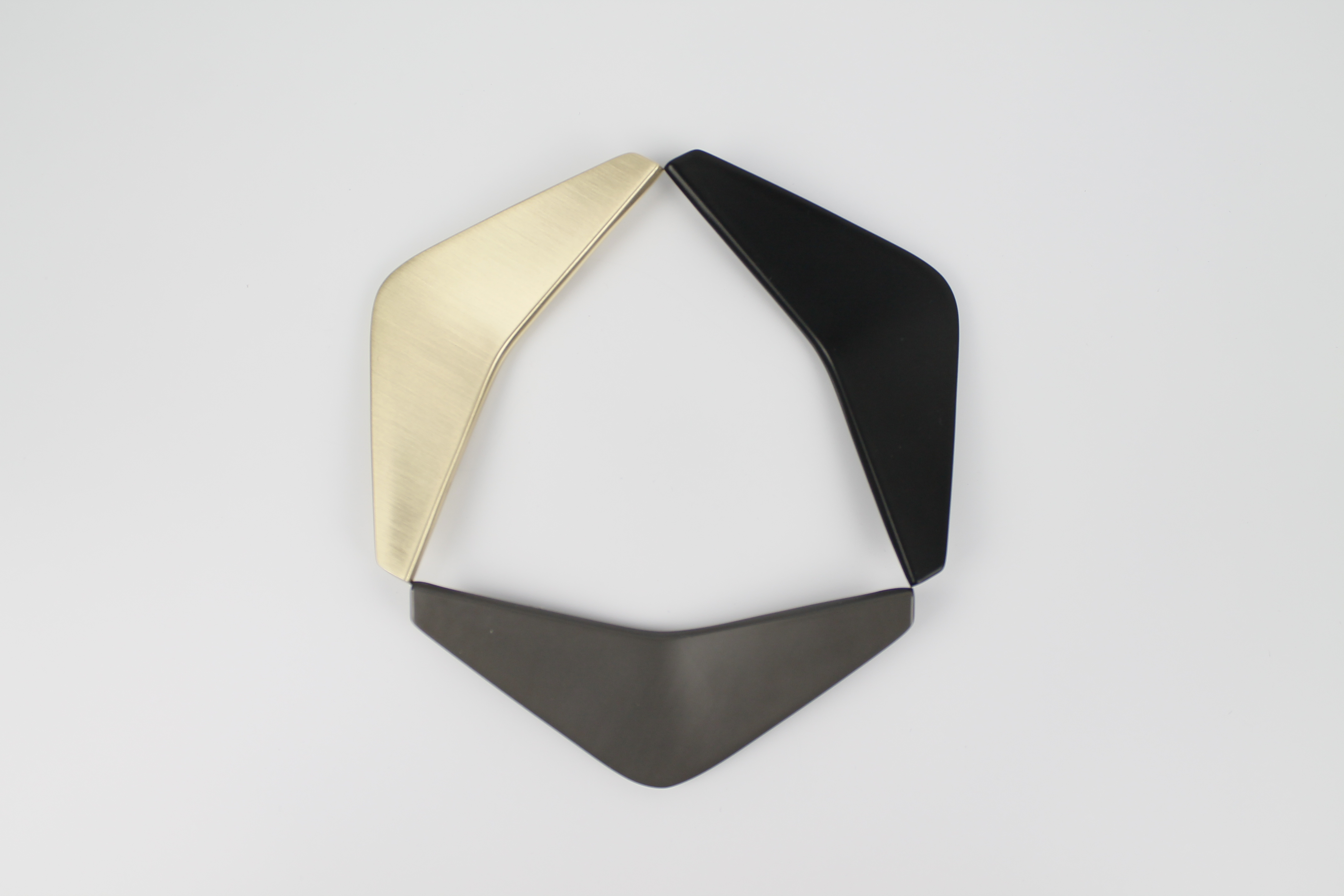 New Matt Black Triangular Aluminum Drawer Pulls Gold Cheap Metal Cabinet Pulls