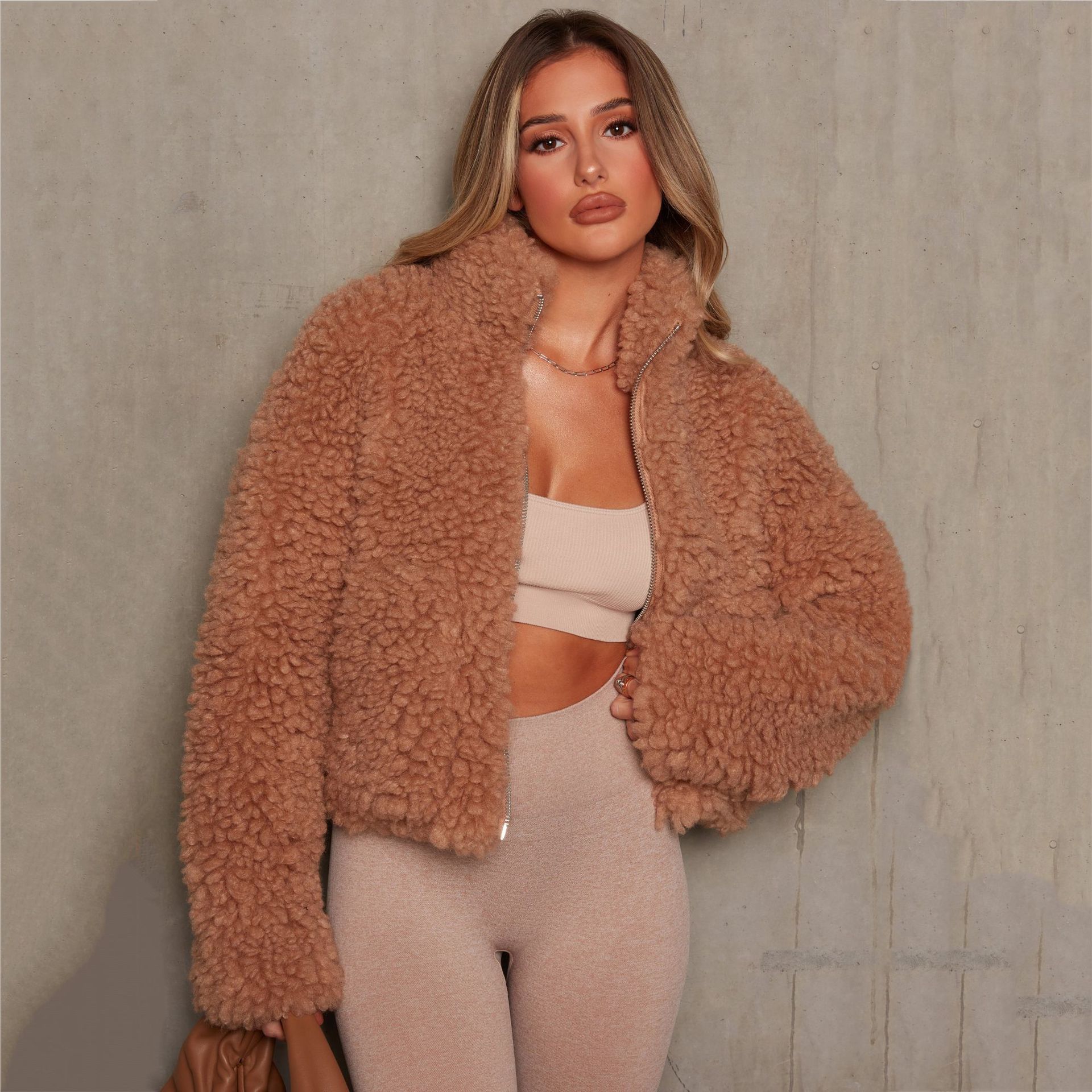 Winter Coat Women's Thick Warm Teddy Bear Coat Plush Loose Long-sleeved Tops Faux Fur Down Jacket