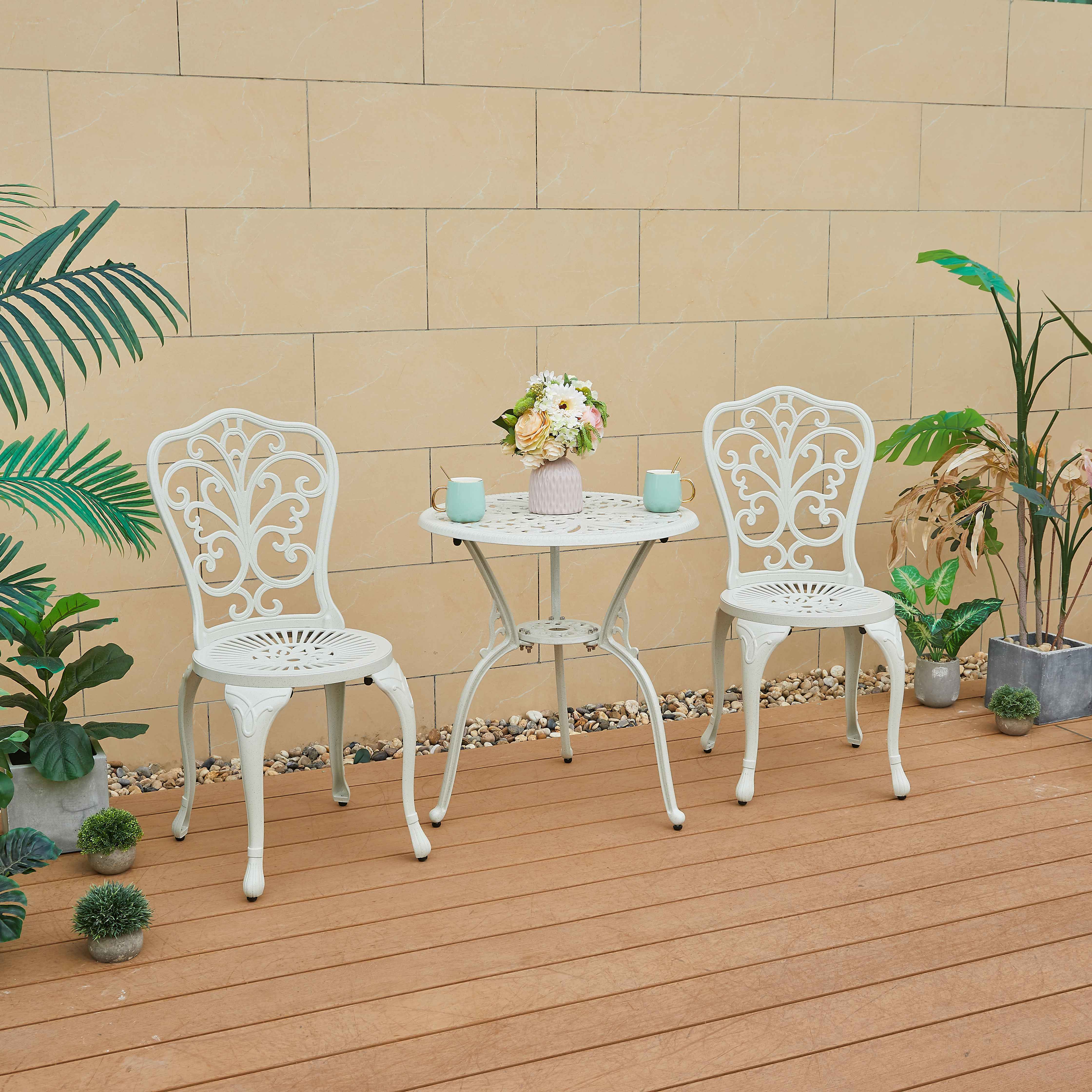 European Style Bronze cast Aluminum Outdoor Furniture Chair and Table Bistro Balcony 2+1 Garden set