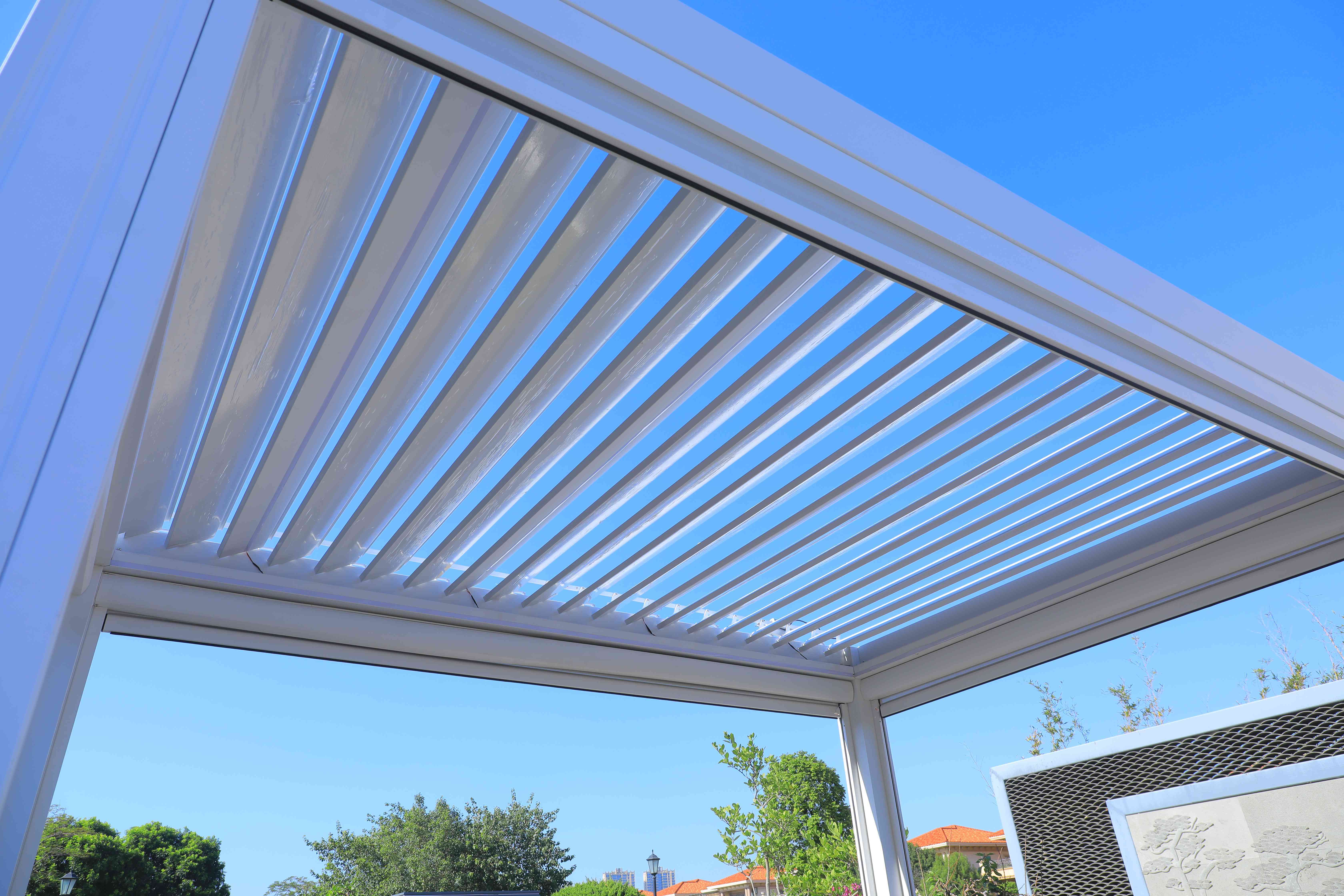 Aluminum Pergola Curtain Outdoor Blackout Motorized Zip Track Zipper Roller Blinds