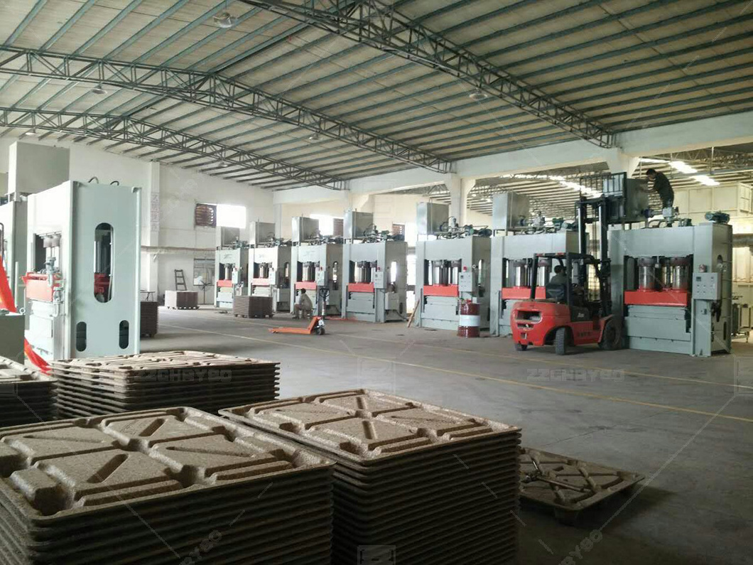 sugarcane waste sawdust molded pallet flat board making machine rice husk compressed wood pallet press machine