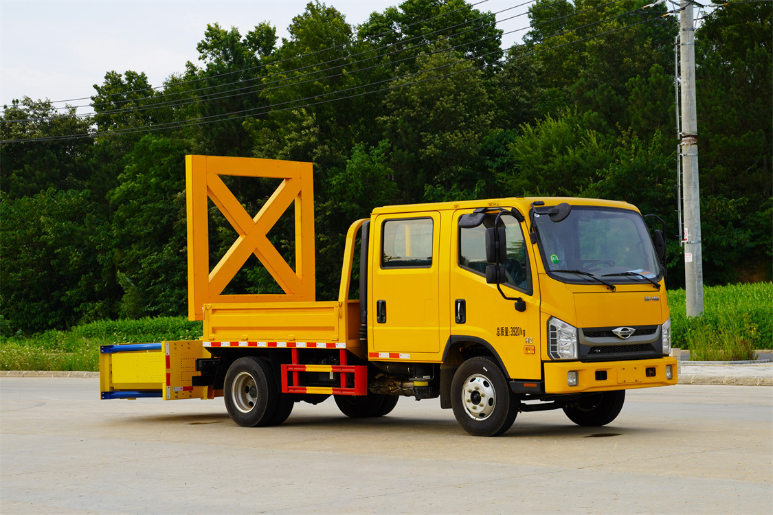 Foton H2 70K Anti-collision Buffer Truck used for highway tunnel expressway construction and other projects