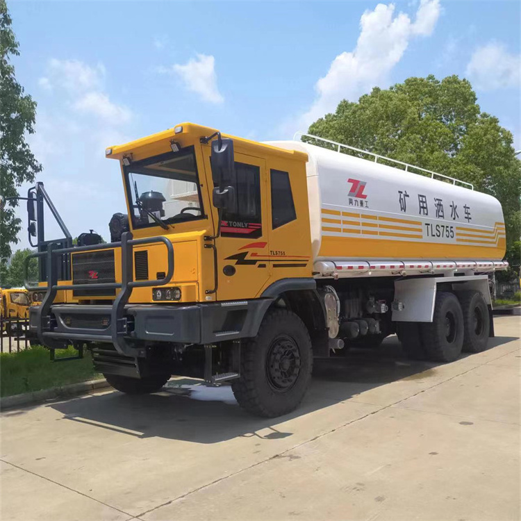 Direct sale  6*6 off-road 50cubic meter Mining water tank truck sprinkler water transport truck new used trucks water bowser