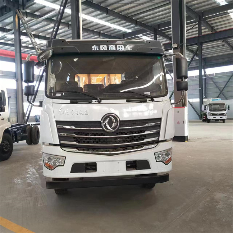 Factory direct supply Dongfeng 100K Anti-collision Buffer Truck Crash-proof Buffer Truck used for absorbing the impact energy