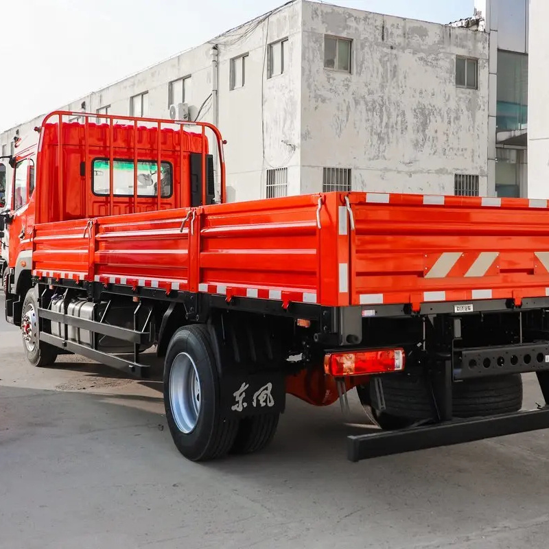 Dongfeng 4x2 6 wheels 10 Ton Lorry Cargo Euro 6 Transport Truck 200hp Cheap price For sale