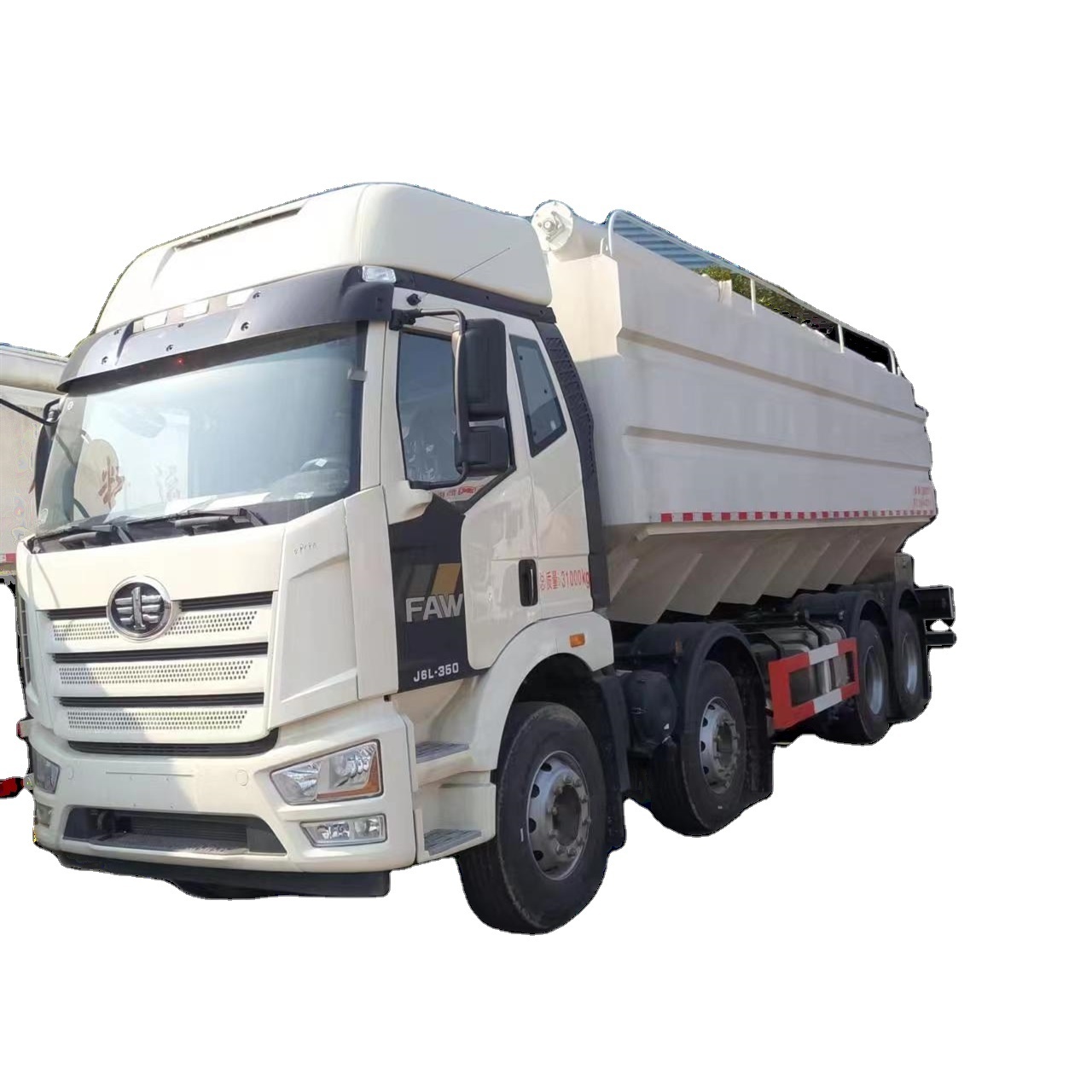 Superior Quality  FAW 8*4 40CBM  Bulk Feed Truck Bulk Feed Poultry Livestock Food Tanker Truck Chicken Feed Delivery Vehicle